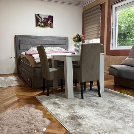 Aloha Apartment Novi Pazar Kültér fotó