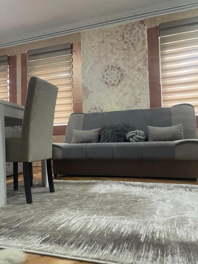 Aloha Apartment Novi Pazar Kültér fotó