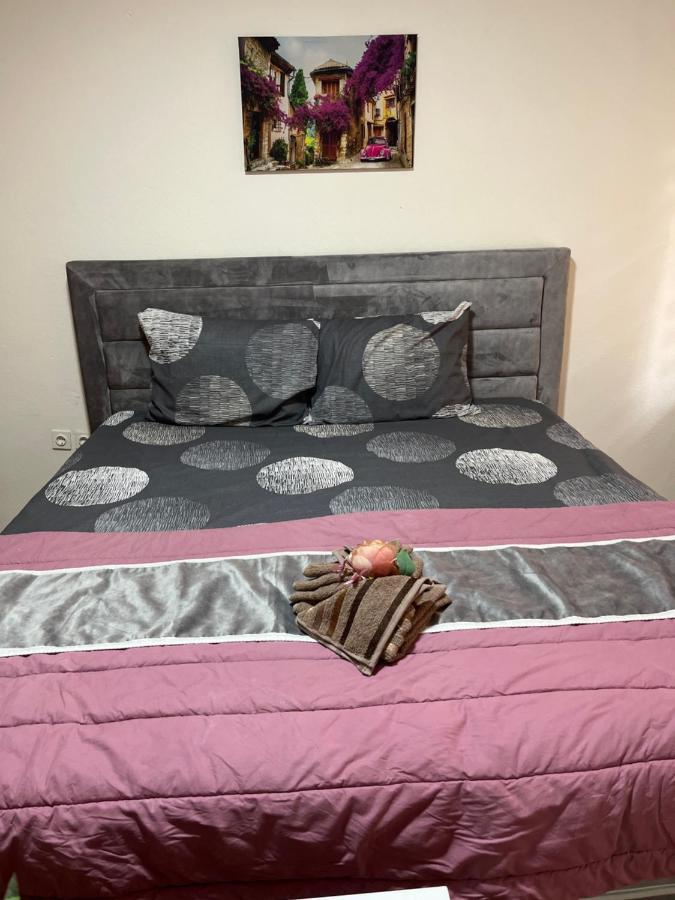 Aloha Apartment Novi Pazar Kültér fotó