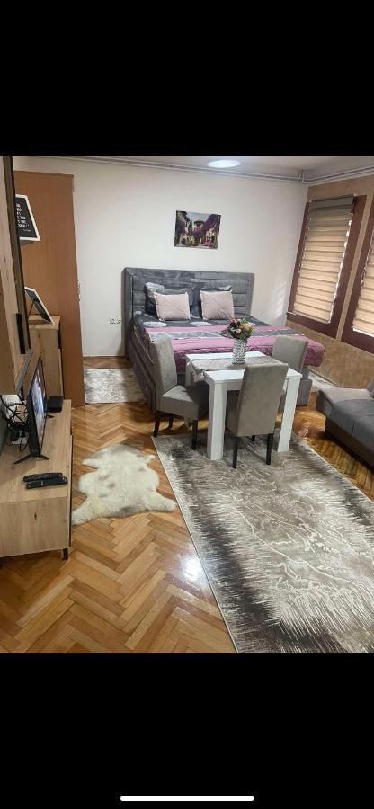 Aloha Apartment Novi Pazar Kültér fotó